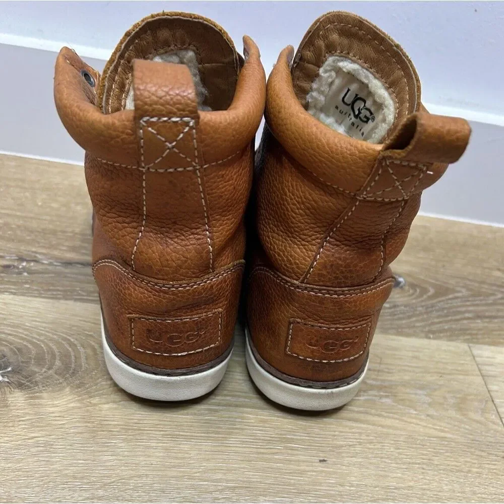 UGG Australia Garrin Sneacker Boots Unisex Mens‎ 6 Women's 7  Leather
